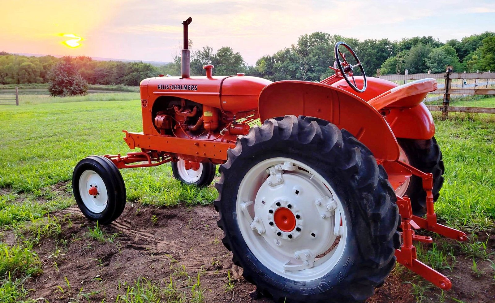 Allis Chalmers WD45 tractor