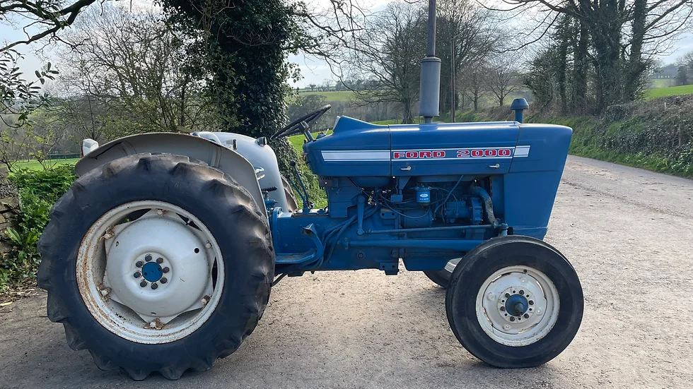Ford 2000 tractor