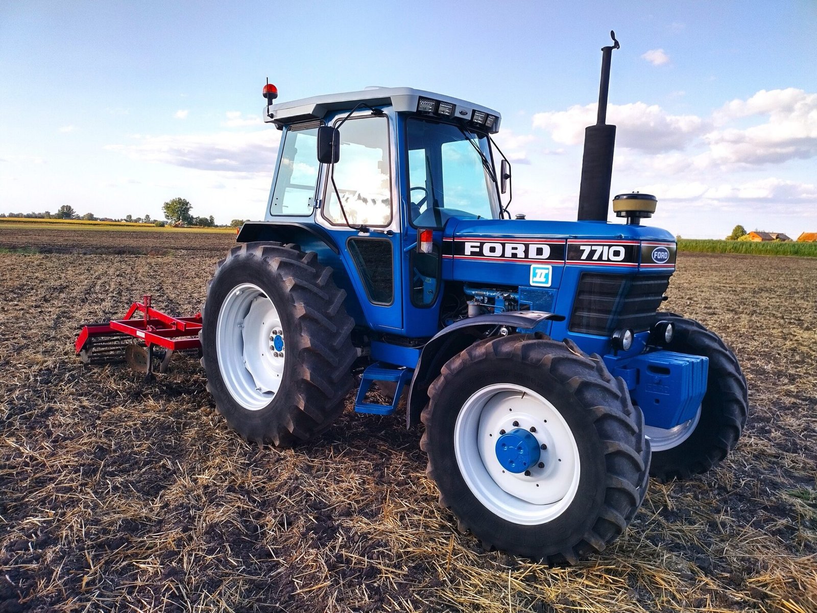 Ford 7710
