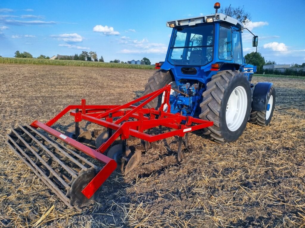 Ford 7710