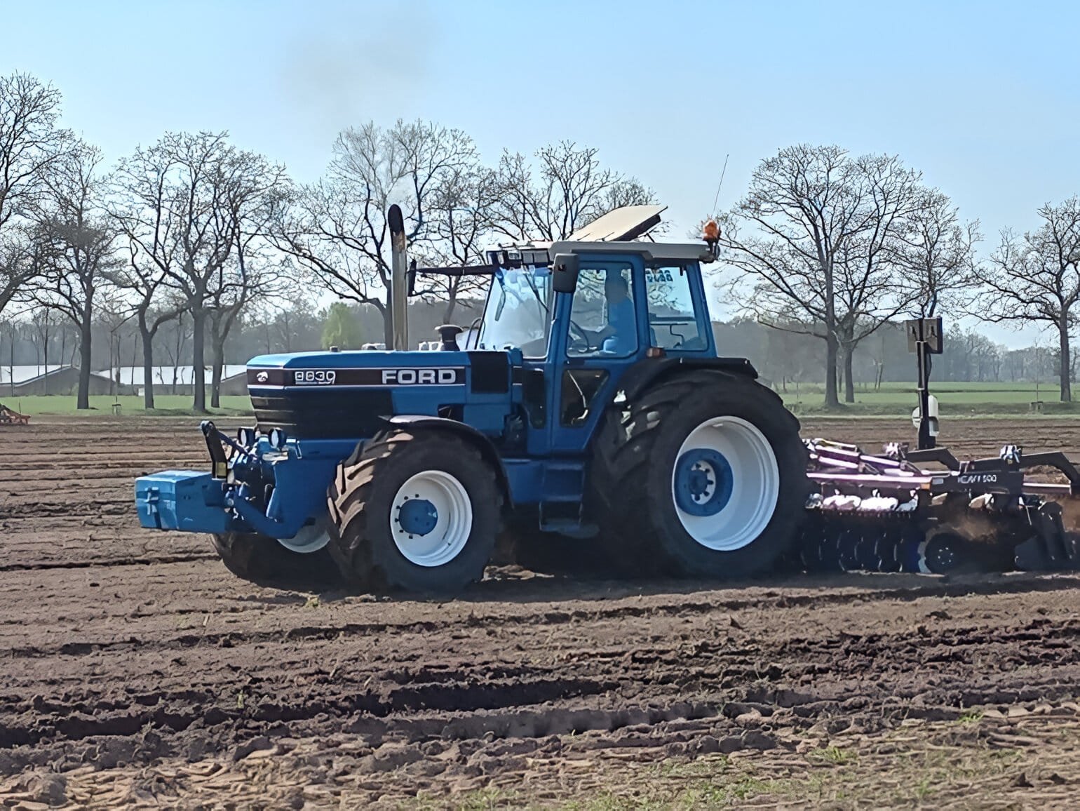 Ford 8830