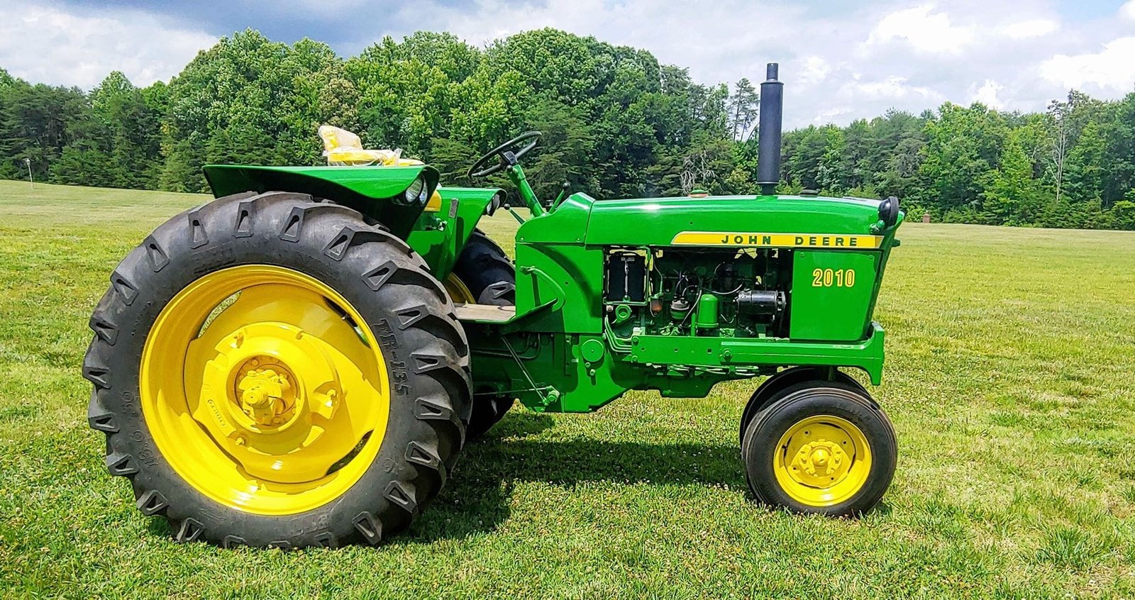 John Deere 2010