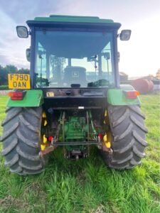 John Deere 2250