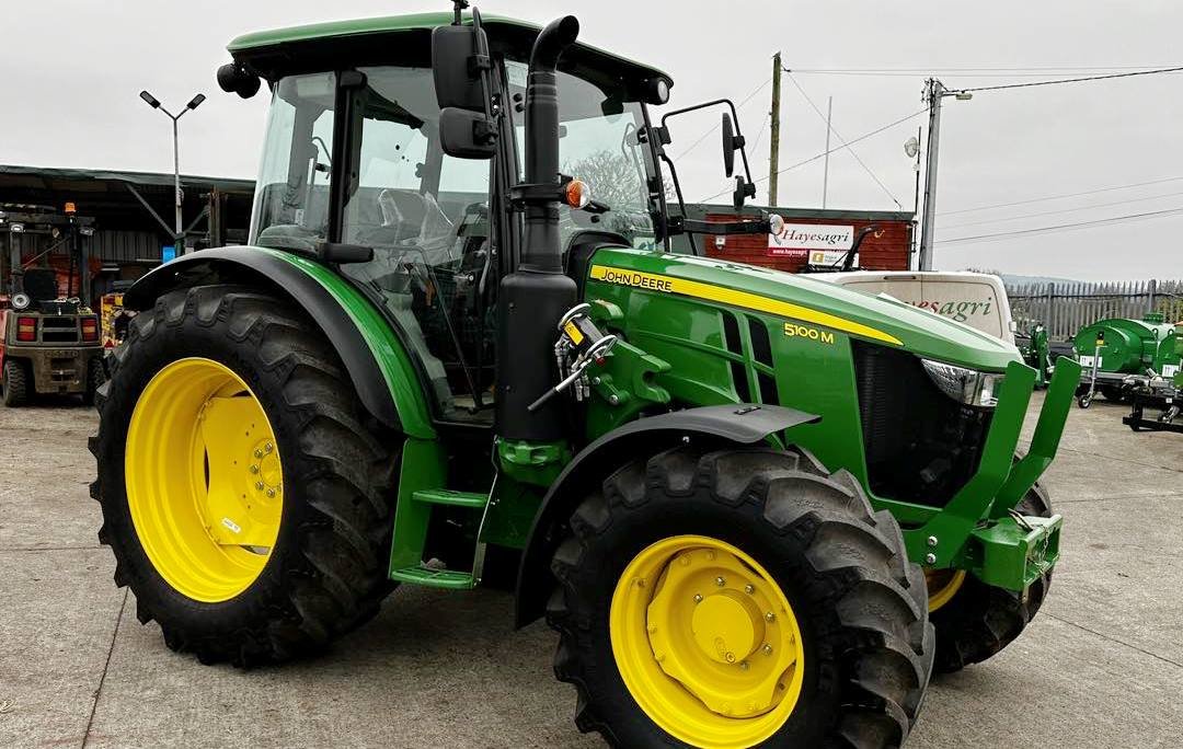 John Deere 5100m