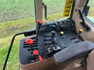 John Deere 6100