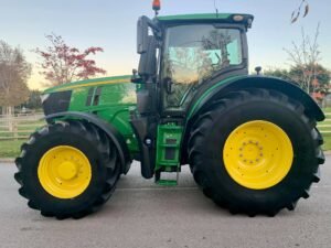 John Deere 6250R