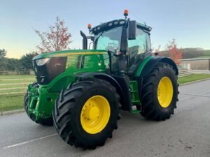 John Deere 6250R