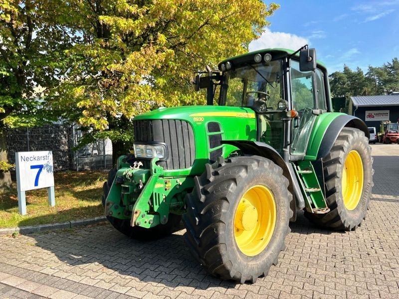 John Deere 6830