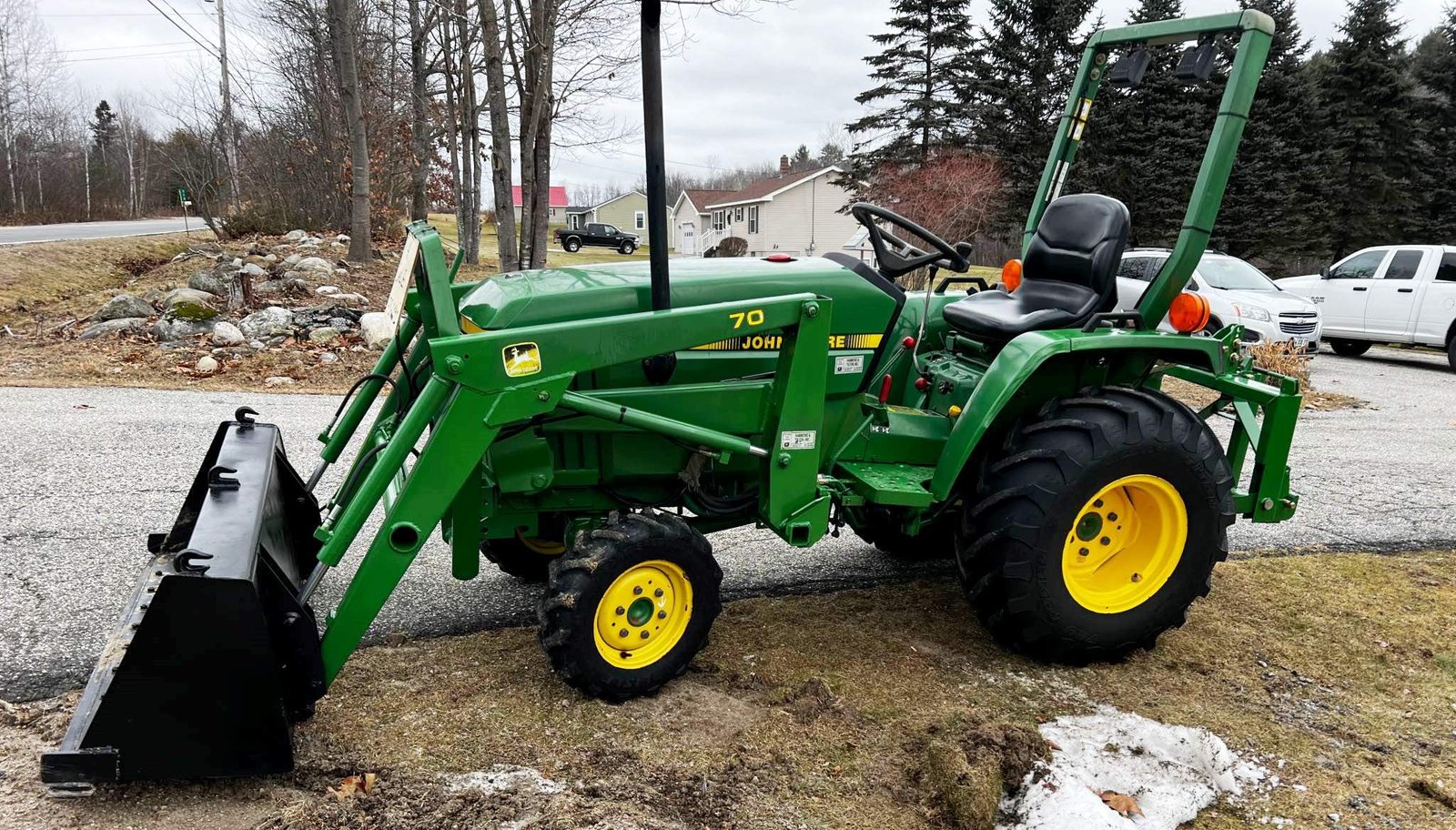 John Deere 770