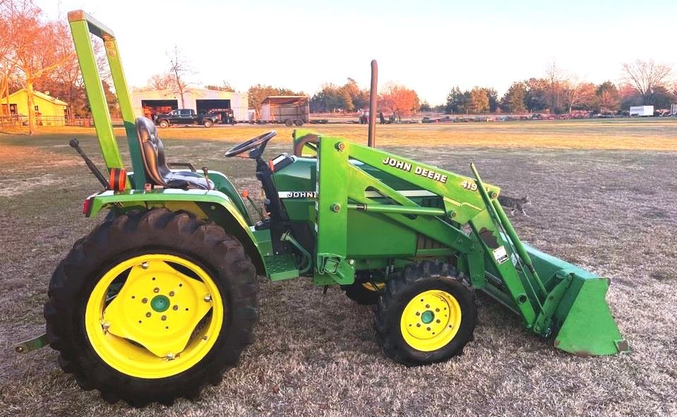 John Deere 790