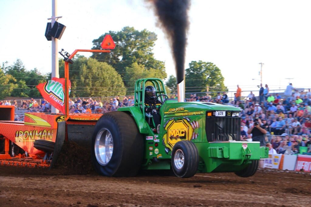 John Deere 8410