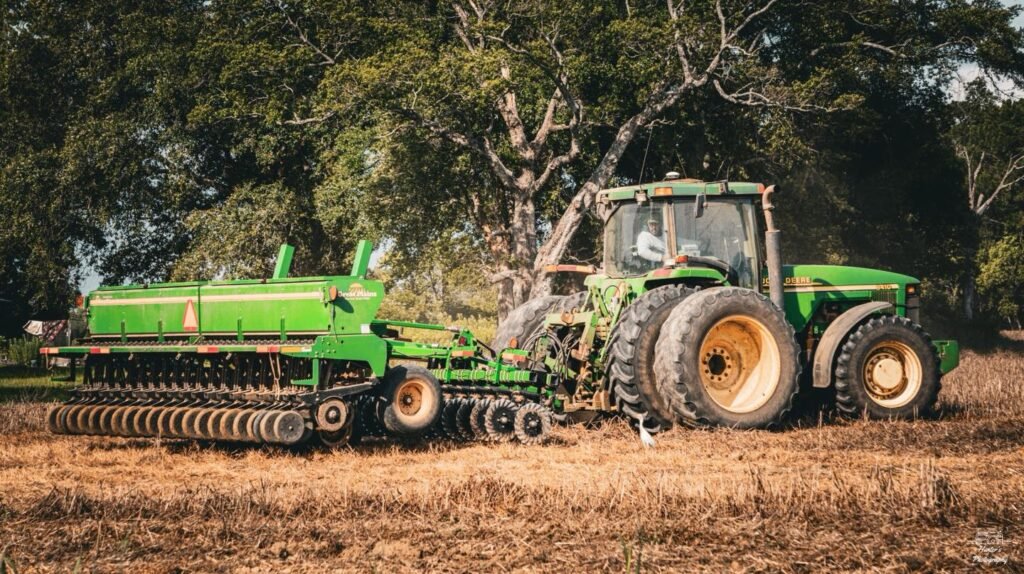 John Deere 8410