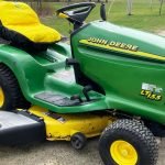 John Deere LT155