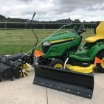 John Deere X590