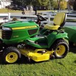 John Deere X738
