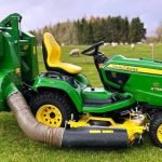 John Deere X758