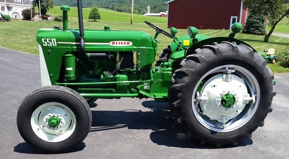 Oliver 550
