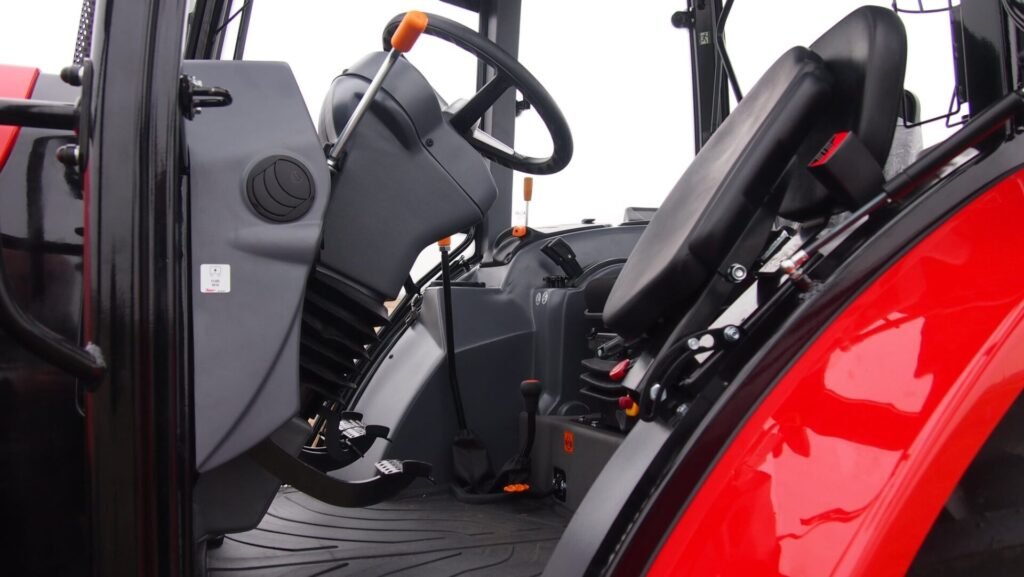 Zetor Major 80 inside