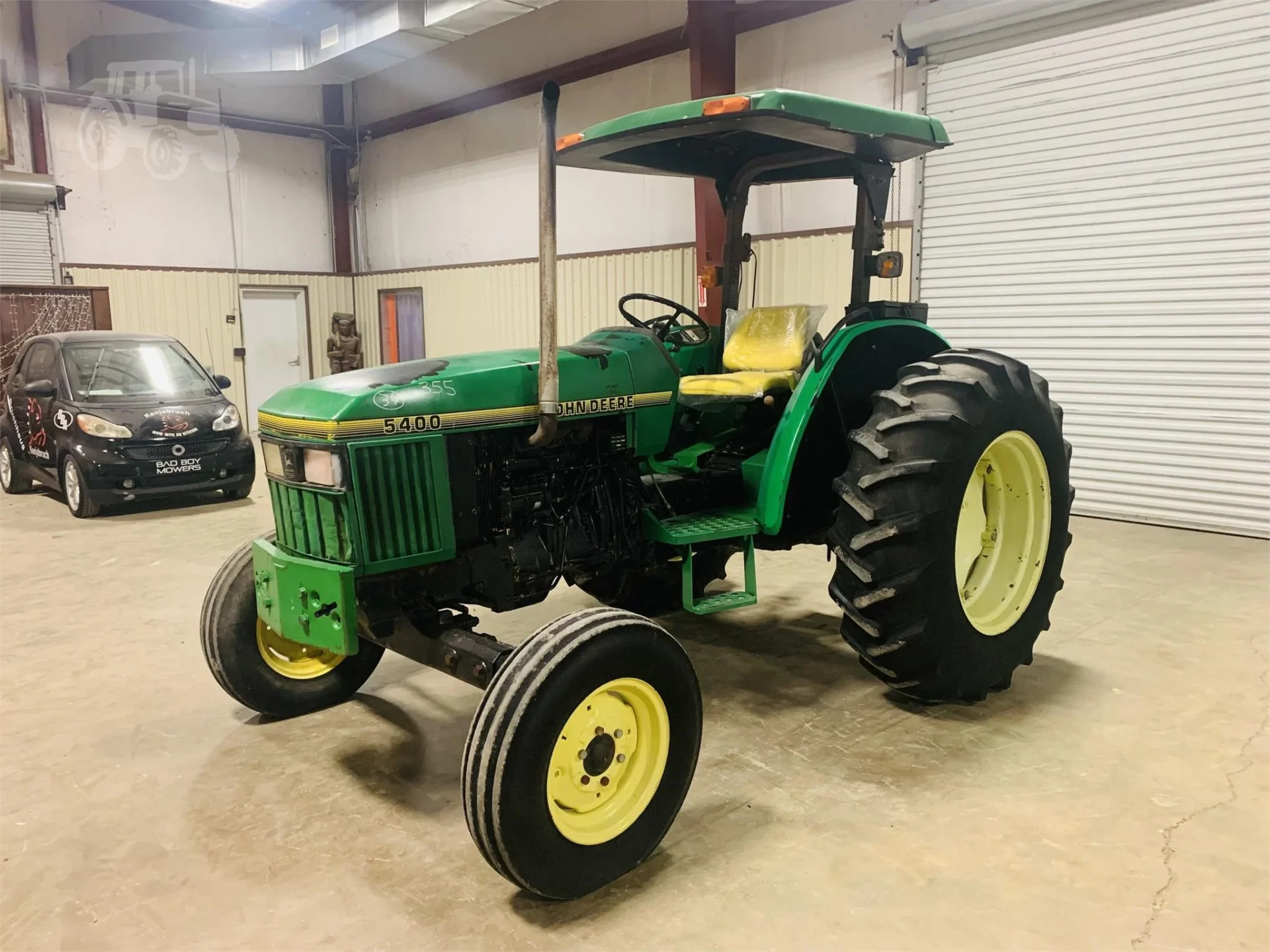 John Deere 5400