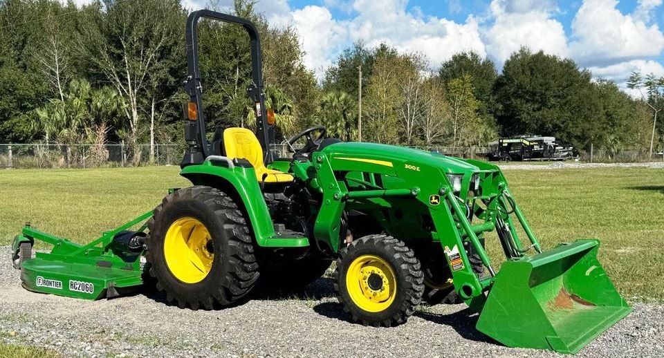 john deere 3025e