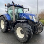 new holland t7070